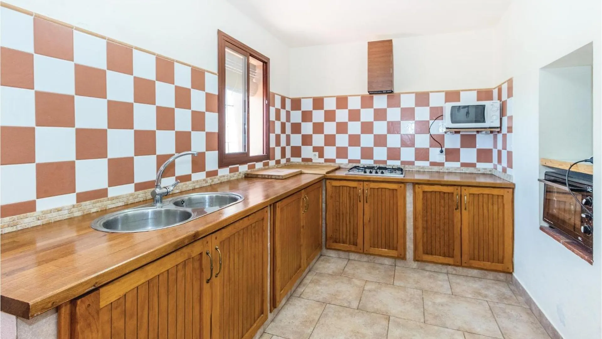 Lovely Home In Periana With Wifi Spanien